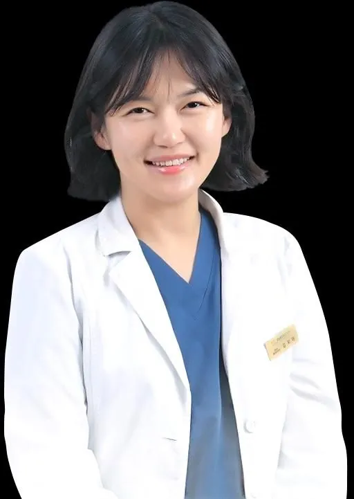 Dr Kim Ji-a, implant surgeon at ONE Dental Clinic