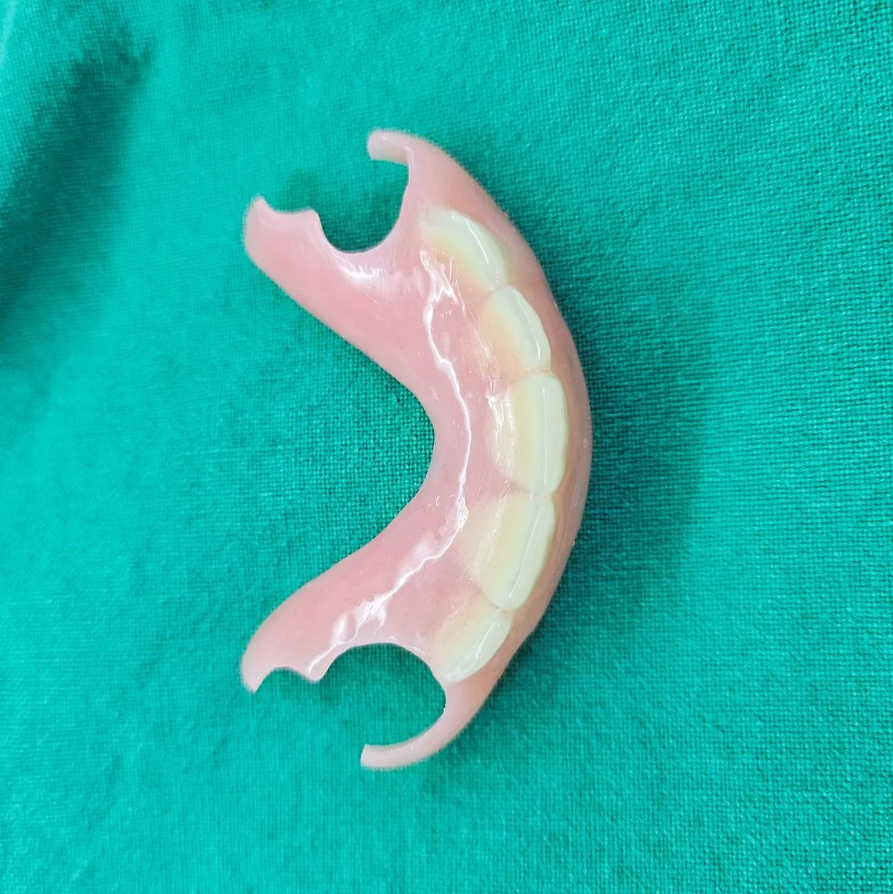 The same flipper seen from the fitting surface